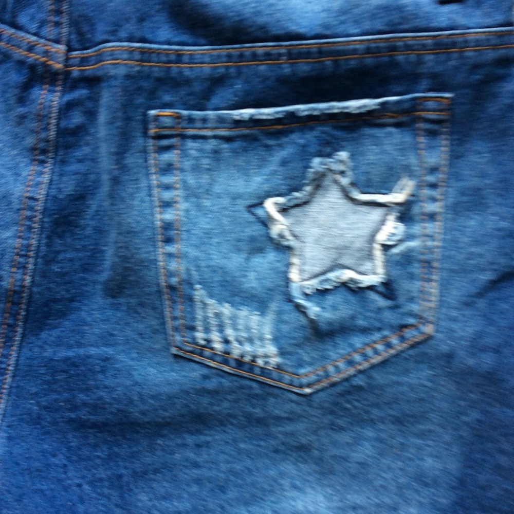 NWT ALTAR’D STATE High Rise Denim Shorts - Picture 5 of 7